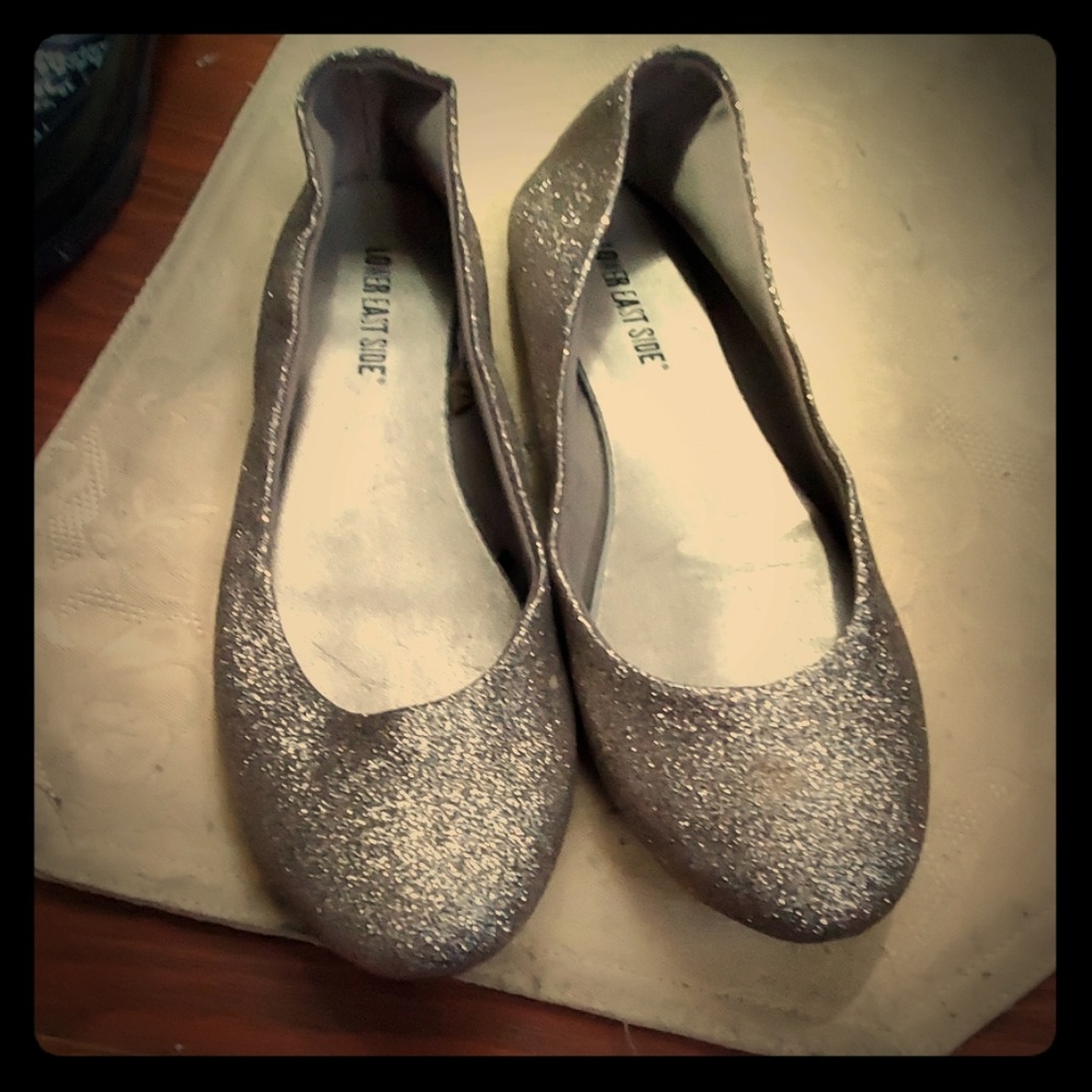 Gold shimmering flats